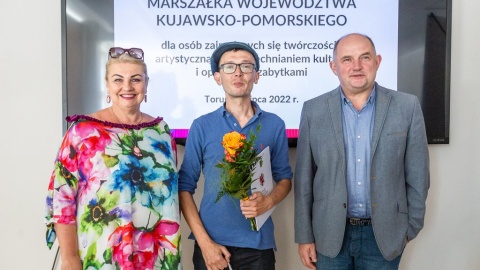 Dwanaścioro utalentowanych kujawsko-pomorskich artystów otrzymało stypendia marszałka województwa w dziedzinie twórczości artystycznej i promocji kultury. Fot. Szymon Ździebło