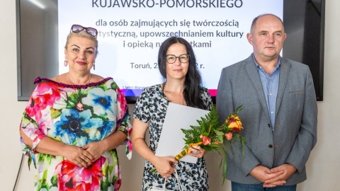 Dwanaścioro utalentowanych kujawsko-pomorskich artystów otrzymało stypendia marszałka województwa w dziedzinie twórczości artystycznej i promocji kultury. Fot. Szymon Ździebło