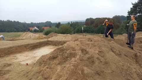 Po 13 latach archeolodzy powrócili do podbydgoskiej wsi Pień koło Ostromecka, by dokończyć prace, które przerwali w 2009 roku. /fot. Tatiana Adonis
