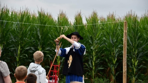 W Starym Brześciu powstał labirynt na polu kukurydzy./fot.Zespół Szkół Centrum Kształcenia Rolniczego w Starym Brześciu/Facebook