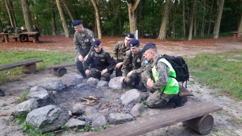 Toruńskie obchody Dnia Sybiraka rozpoczęły zawody historyczno-obronne IV Bieg Zesłańca, w których biorą udział uczniowie klas mundurowych. /fot. Monika Kaczyńska