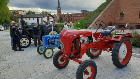 Żywą lekcję historii przygotowało dla odwiedzających Muzeum Twierdzy Toruń. Wszystko za sprawą II-go pikniku militarnego „Szlaki Wolności"./fot. Monika Kaczyńska