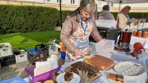 Jarmark trwa na placu przed Urzędem Marszałkowskim/fot. Monika Kaczyńska