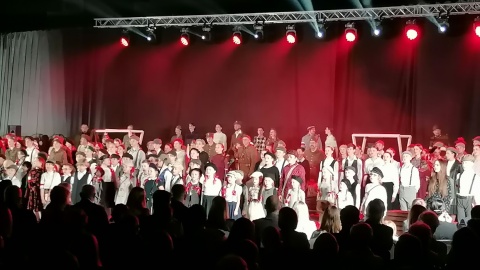 Koncert „Wolna Polska" Zespołu Pieśni i Tańca Ziemia Bydgoska/fot. mg