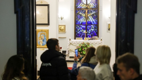 Historyczne wnętrza Pałacu Prezydenckiego, m.in. Sala Kolumnowa, Sala Orderu Orła Białego, Sala im. Lecha Kaczyńskiego, Sala Obrazowa, Sala Chorągwiana, zostały udostępnione w niedzielę gościom w ramach dnia otwartego./fot. Grzegorz Jakubowski/KPRP