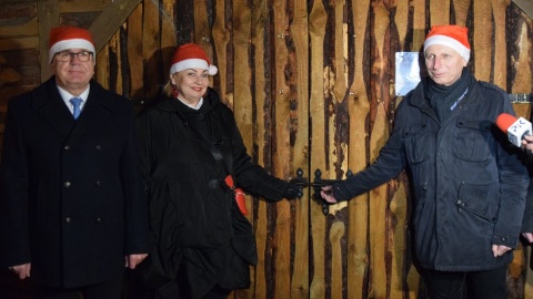 Na inowrocławskim otwarta została Bożonarodzeniowa Szopka Kujawska z żywymi zwierzętami. Wydarzenie połączone było z wigilijnym spotkaniem dla mieszkańców