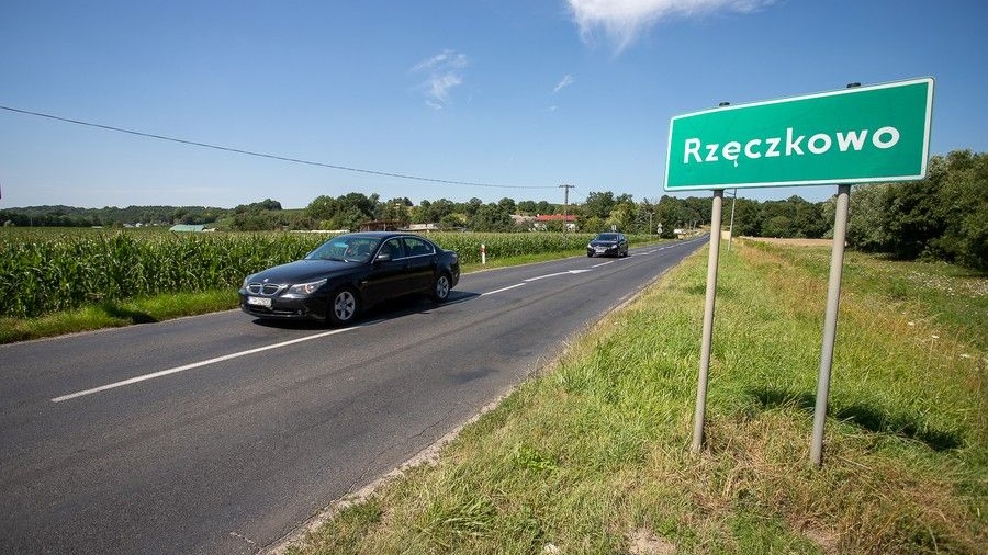Wkrótce rozpocznie się kolejny etap modernizacji drogi wojewódzkiej nr 546 łączącej Łubiankę ze Złąwsią Wielką w powiecie toruńskim. Fot. Mikołaj Kuras