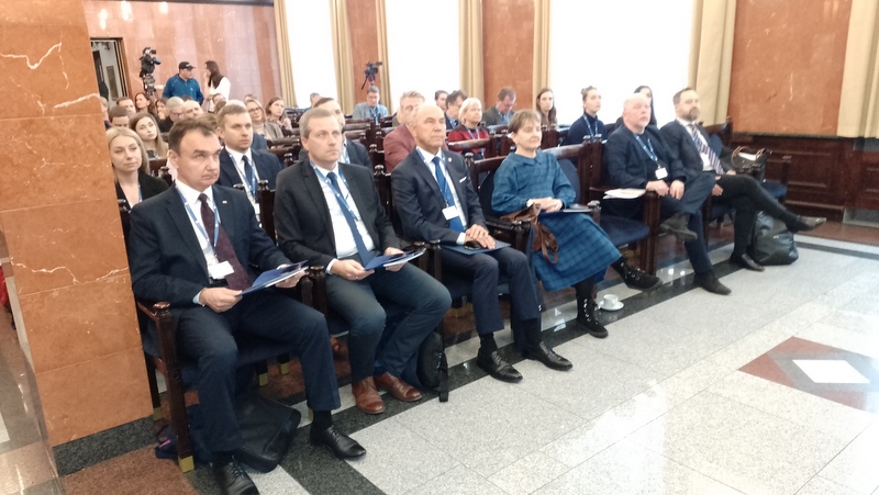 II Ogólnopolski Zjazd Badaczy Polonii odbywa się w Collegium Maximum UMK w Toruniu./fot. Michał Zaręba