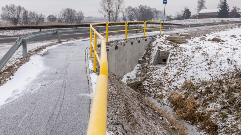 Z końcem grudnia oddano do użytku dwie nowe ścieżki pieszo-rowerowe wybudowane w ramach Drogowej Inicjatywy Samorządowej (DIS). Fot. KPUM