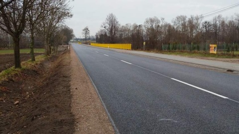 Z końcem grudnia oddano do użytku dwie nowe ścieżki pieszo-rowerowe wybudowane w ramach Drogowej Inicjatywy Samorządowej (DIS). Fot. KPUM