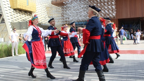 Zespół Pieśni i Tańca Ziemia Bydgoska na Expo w Dubaju/fot. Facebook