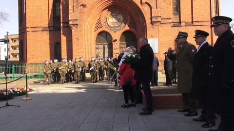 Uroczystość 41. rocznicy Prowokacji Bydgoskiej na Placu Kościeleckich (jw)