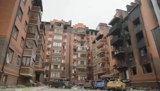 Obraz apokalipsy. Nagranie z odbitego podkijowskiego Irpienia [wideo]