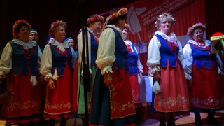 Gawędziarze, tancerze i śpiewacy ludowi spotkali się w Osięcinach [zdjęcia]