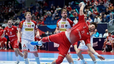 Mistrzostwa Europy w piłce ręcznej - Zdziesiątkowani Polacy wygrywają z Austrią