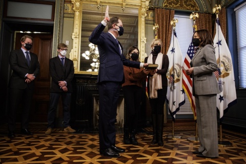 Mark Brzezinski został zaprzysiężony na ambasadora USA w Polsce