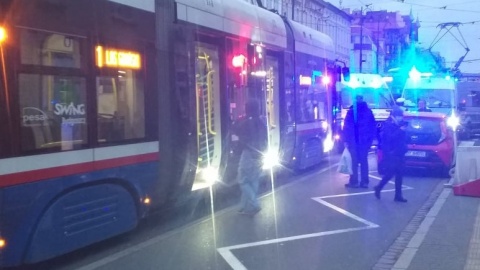 Wypadek w Bydgoszczy. 21-latek z urazem głowy trafił do szpitala