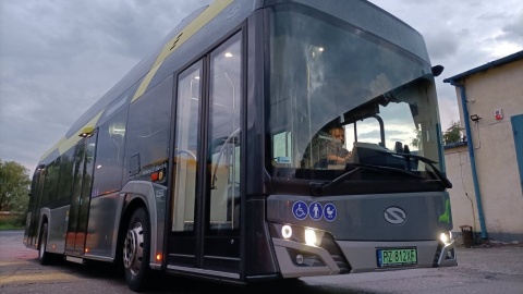 Kolejny autobus elektryczny testowany na bydgoskich ulicach. Można się nim przejechać i sprawdzić