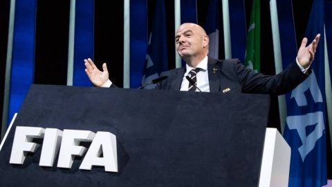 FIFA i UEFA zawiesza reprezentację Rosji i tamtejsze kluby Współpraca z Gazpromem zerwana