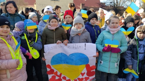 Młodzi mieszkańcy Chełmna protestowali przeciwko wojnie [zdjęcia, wideo]