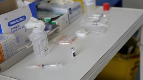 Ministerstwo Zdrowia: 5298 nowych potwierdzonych zakażeń koronawirusem zmarła jedna osoba