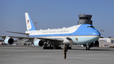 Prezydent USA Joe Biden wylądował w Polsce. Powitanie w Rzeszowie