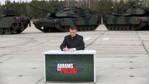 Szef MON podpisał umowę na dostawę 250 amerykańskich czołgów M1A2 Abrams dla polskiego wojska