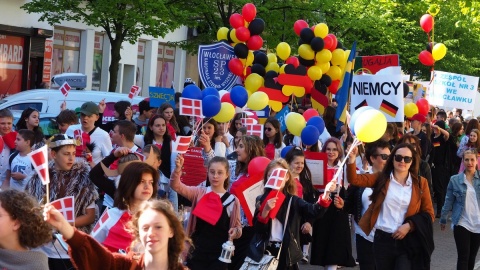 Uczniowie: Czujemy się obywatelami Europy. Parada Schumana we Włocławku