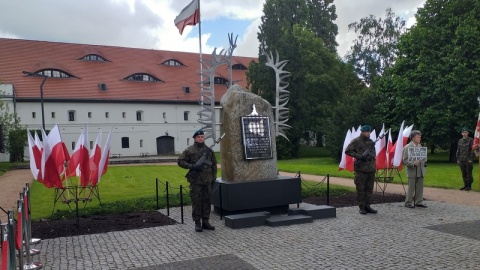 Rocznica śmierci płk Pileckiego upamiętniona w Toruniu. W tle wojna na Ukrainie