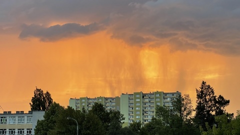 Najgroźniejsze burze spodziewane są na zachodzie kraju i w centrum [wideo]