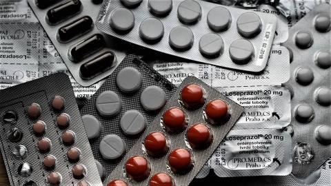 Ponad 6000 darmowych leków dla młodzieży i seniorów. Minister zdrowia opublikowała obwieszczenie