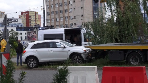 Kolizja na Rondzie Jagiellonów w Bydgoszczy [wideo, zdjęcia]