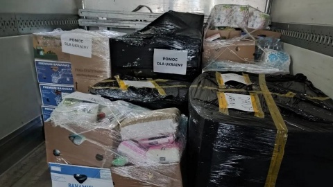 Wózki, jedzenie i inne dary dla uchodźców skradzione z magazynu w Toruniu