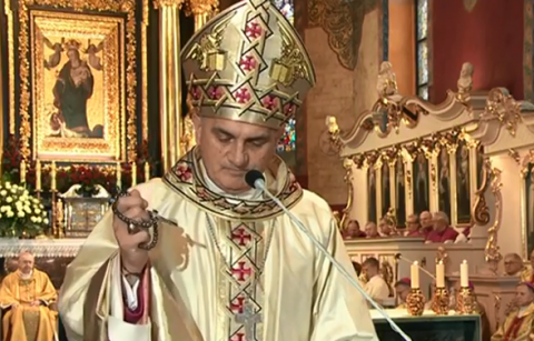 Biskup Krzysztof Włodarczykprosi młodych, by nie rezygnowali z lekcji religii