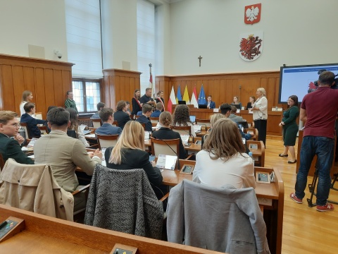 Samorząd województwa ma młodych doradców. Obradowali w Toruniu