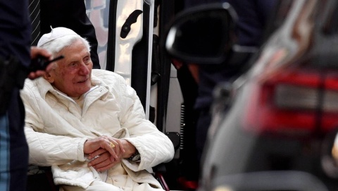 Watykan: stan papieża Benedykta XVI nie ulega zmianie