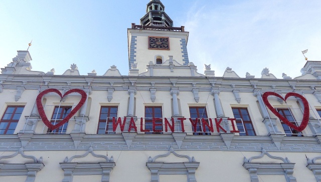 Walentynki w Chełmnie: koncerty, zabytki, wystawy i zakochani