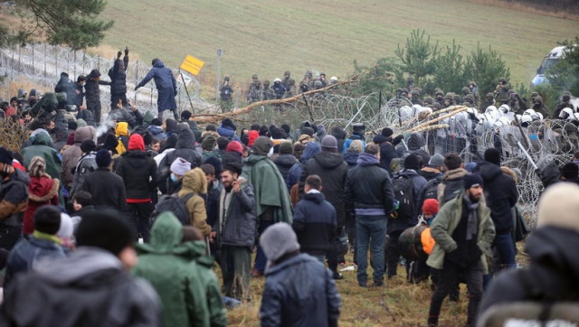 Migranci z białoruskiej granicy nie zostali przekierowani na Ukrainę