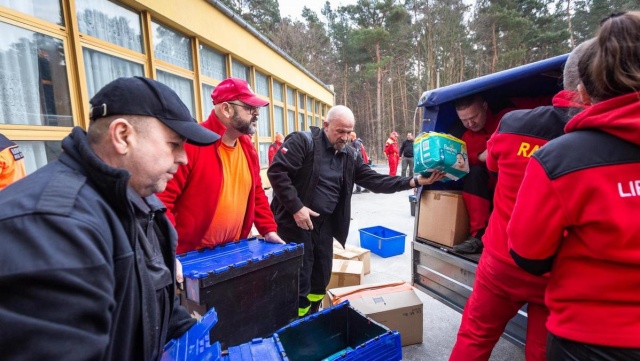 Wiozą leki, namioty i agregaty. Pierwszy konwój z regionu wyruszył na Ukrainę