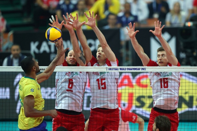 MŚ siatkarzy - Polacy wygrali z Brazylią i awansowali do finału