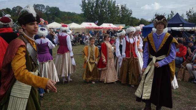 Kuchnie świata, rękodzieło i muzyka - tak było na Kujawsko-Pomorskim Jarmarku w Myślęcinku [zdjęcia]