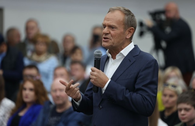 Inowrocław: Donald Tusk punktuje rząd za program węglowy. A jakie są fakty