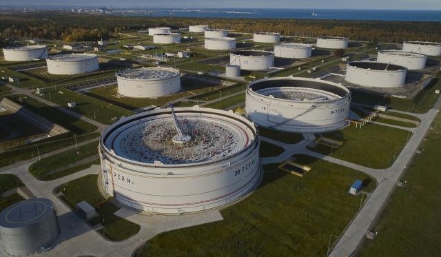 PERN wznowił tłoczenie ropy naftowej nitką rurociągu Przyjaźń pod Włocławkiem