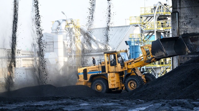 Prezydent Andrzej Duda podpisał ustawę o dystrybucji węgla przez samorządy