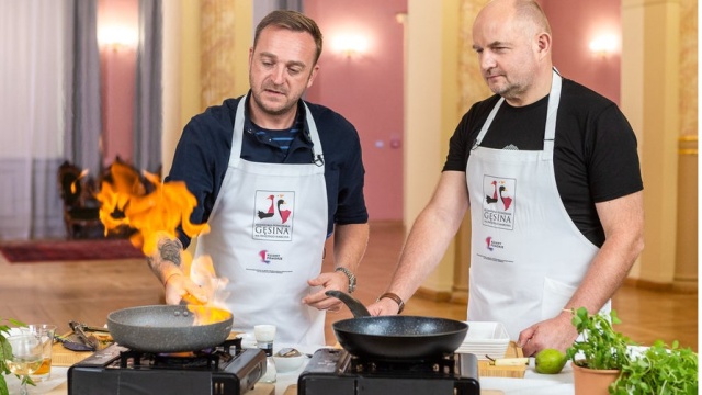 Marszałek: Nowy zwyczaj w regionie na Święto Niepodległości [przepisy na gęsinę wideo]