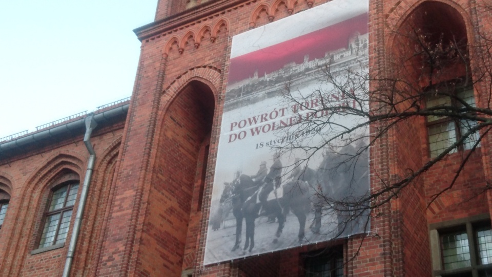 Uroczystość na Rynku Staromiejskim w Toruniu. Fot. Michał Zaręba