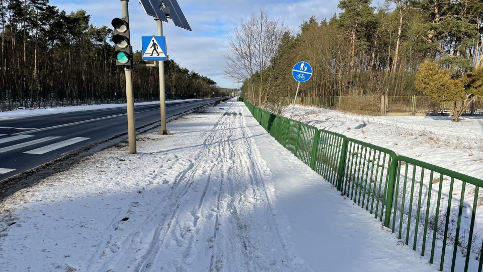 Instytut Meteorologii i Gospodarki Wodnej wydał ostrzeżenie dla większości powiatów województwa kujawsko-pomorskiego o marznącej mżawce, powodującej gołoledź w niedzielę od przedpołudnia do wieczora. Fot. Tomasz Kaźmierski