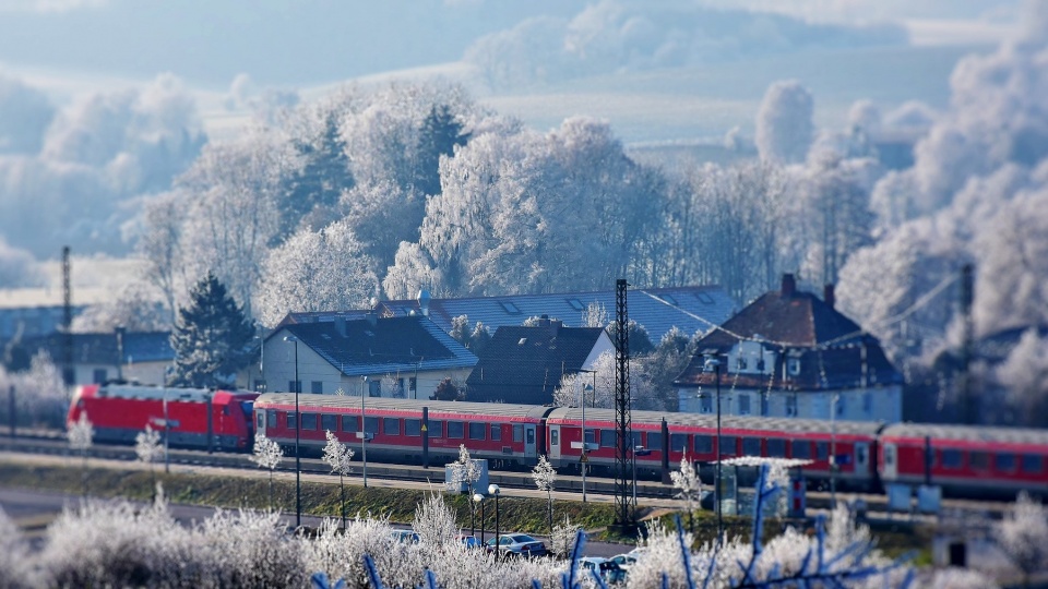Po modernizacji linii kolejowej z Torunia do Chełmży powstaną nowe przystanki. Jeden z nich stanie w sąsiedztwie zakładów pracy i rozbudowującego się osiedla JAR. Zdjęcie ilustracyjne./fot. Pixabay
