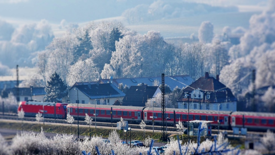 Po modernizacji linii kolejowej z Torunia do Chełmży powstaną nowe przystanki. Jeden z nich stanie w sąsiedztwie zakładów pracy i rozbudowującego się osiedla JAR. Zdjęcie ilustracyjne./fot. Pixabay