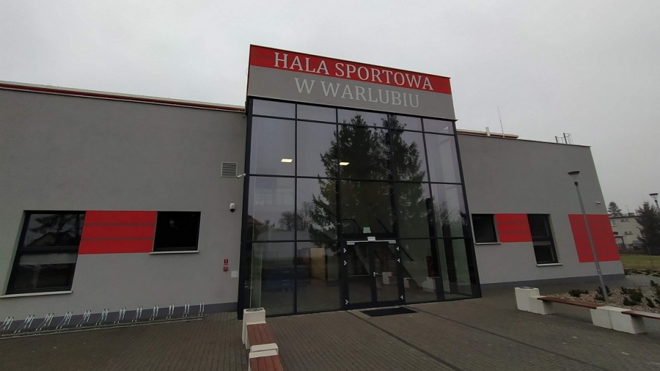 Hala sportowa w Warlubiu (powiat świecki) zostanie otwarta prawie dwa lata po wybudowaniu/fot. Marcin Doliński